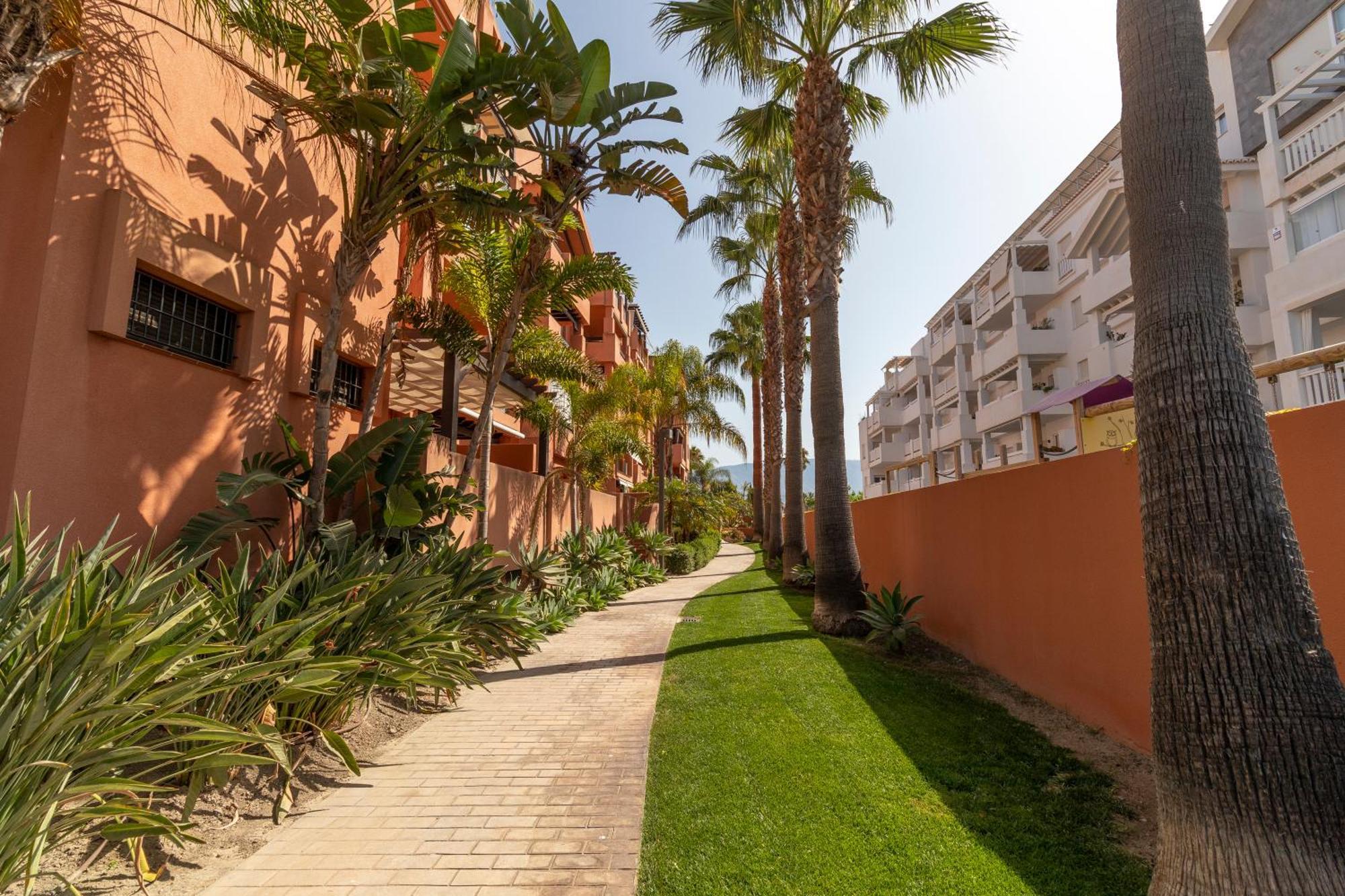 Rentitspain Horizonte En Playa Nasila Montanas Y Golf Motril Exterior foto